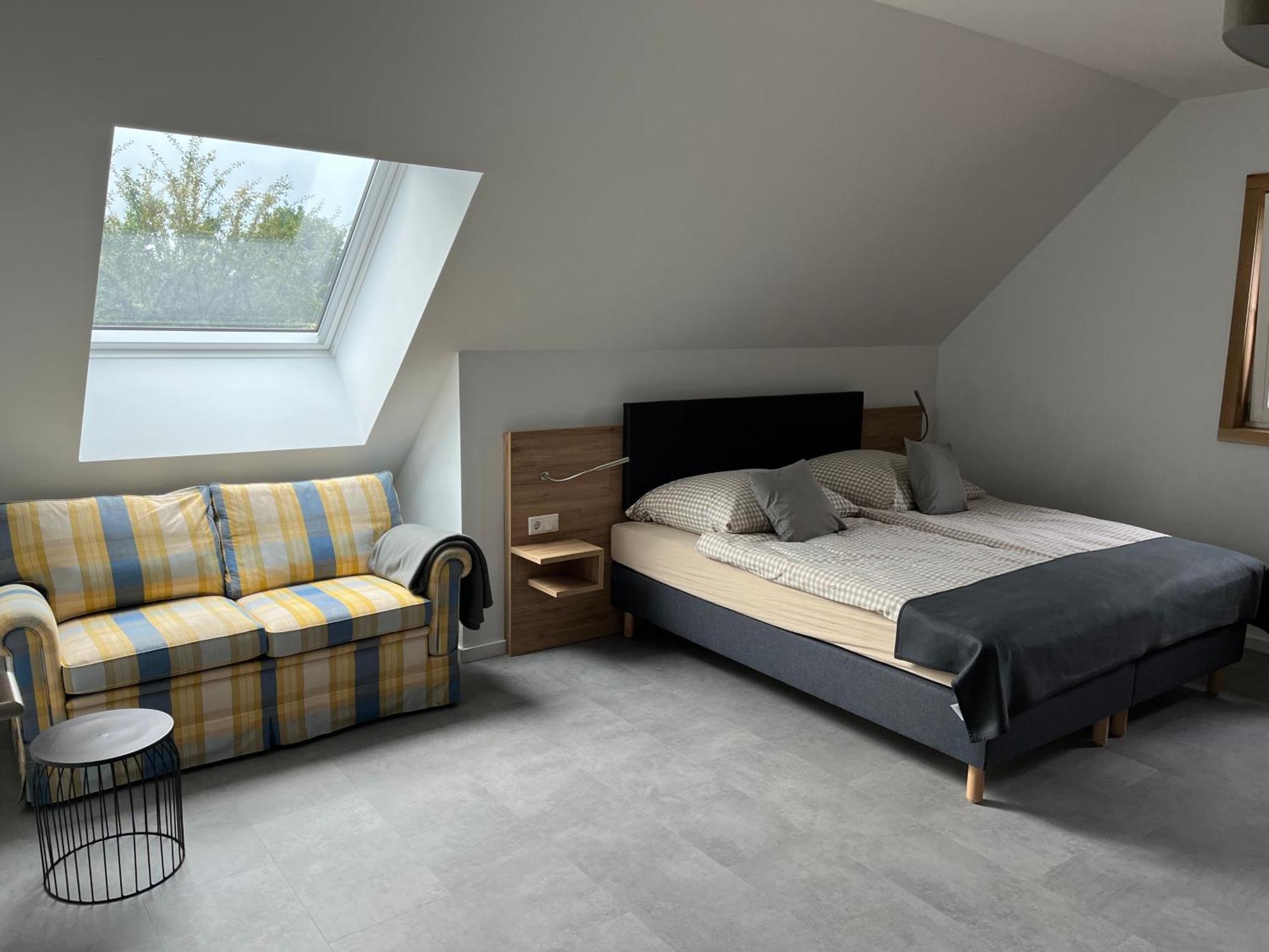 Reiterhof Zwei Linden Apartment Меле Екстериор снимка