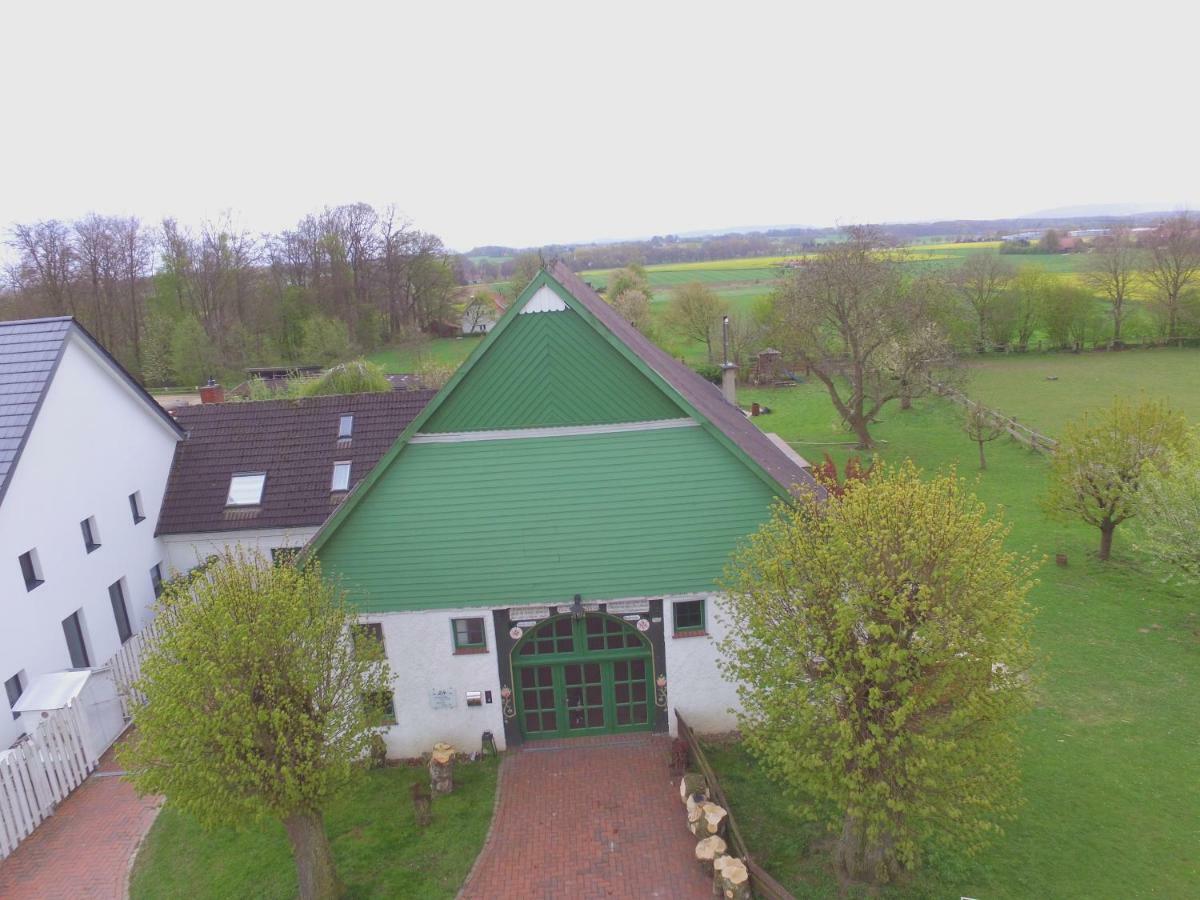 Reiterhof Zwei Linden Apartment Меле Екстериор снимка