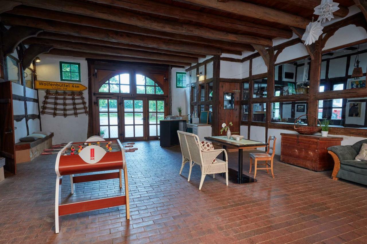 Reiterhof Zwei Linden Apartment Меле Екстериор снимка